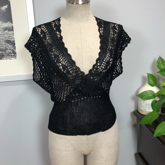 White House Black Market Tops - WHBM black crochet overlay blouse Sz S